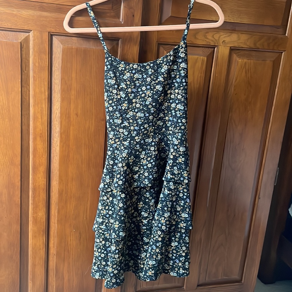 NWT Dress Black with Ditsy Floral Print Junior Size L